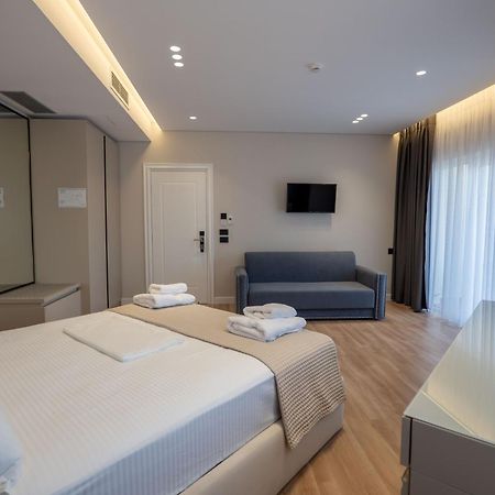 Ami Mar Hotel Sarandë 외부 사진