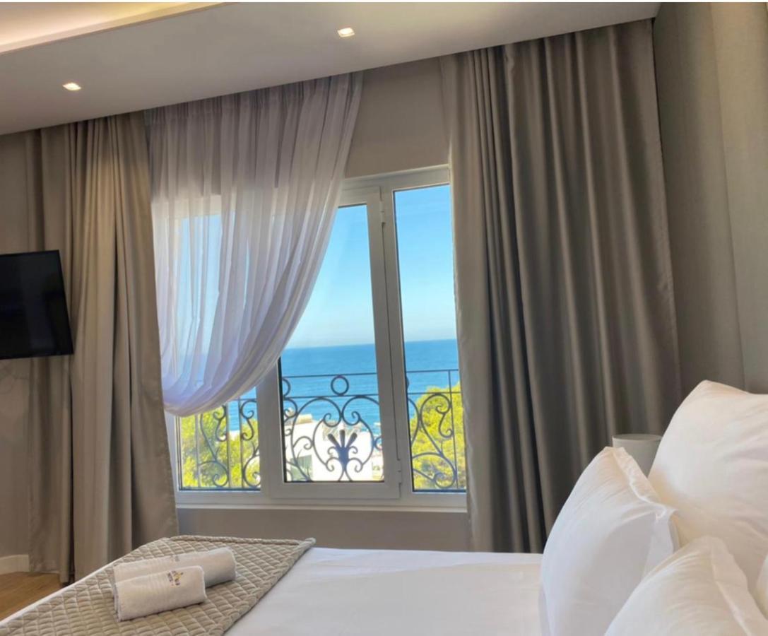 Ami Mar Hotel Sarandë 외부 사진