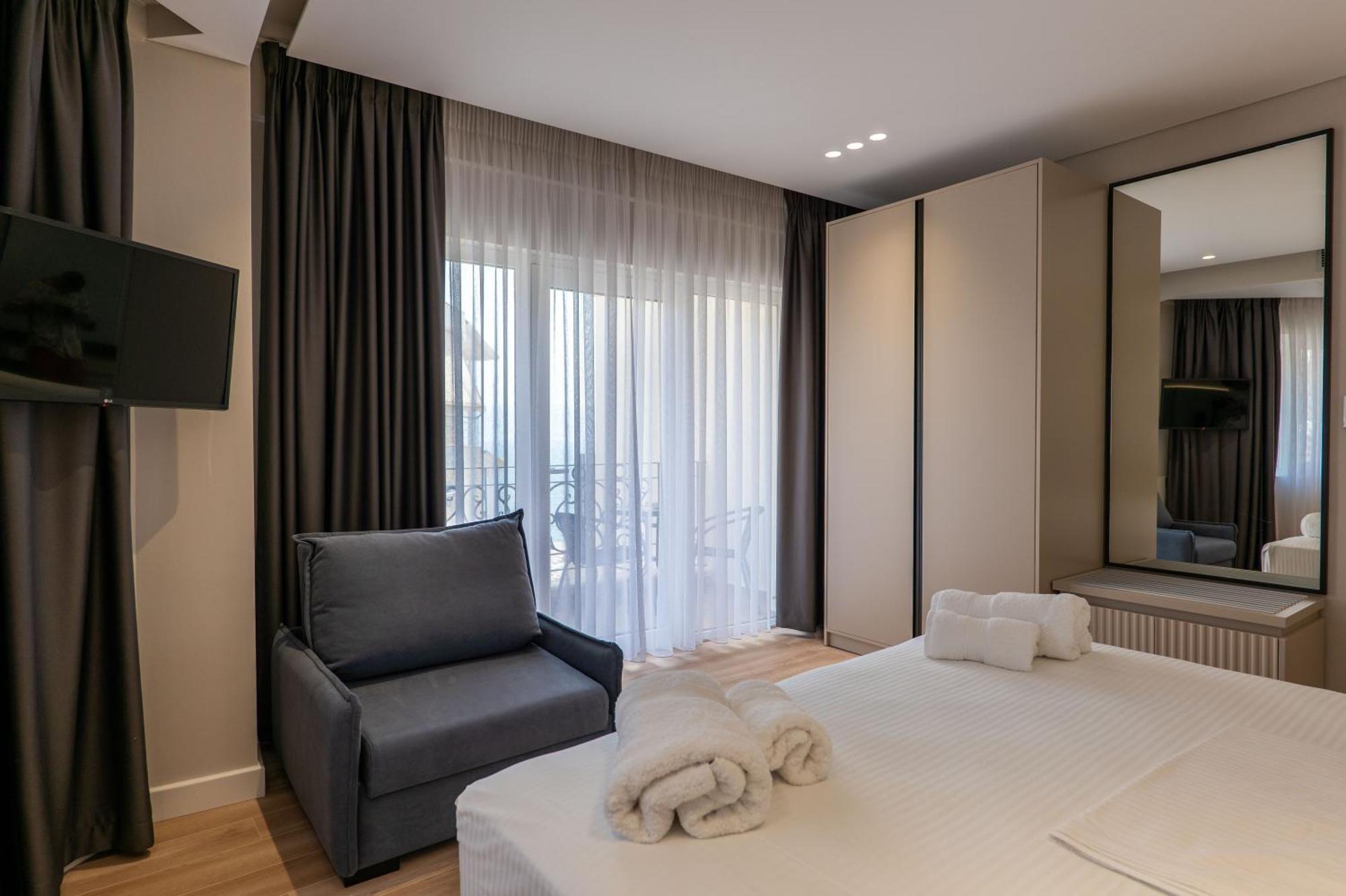 Ami Mar Hotel Sarandë 외부 사진