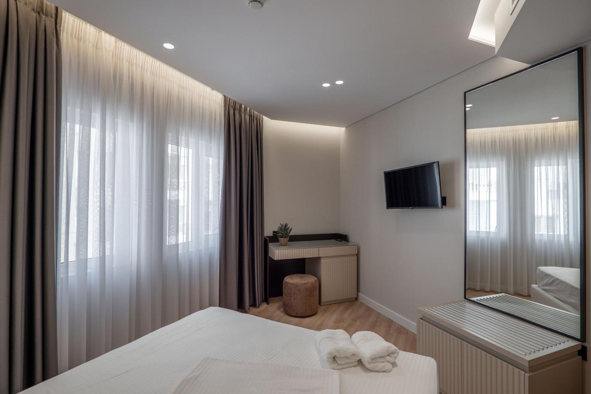 Ami Mar Hotel Sarandë 외부 사진