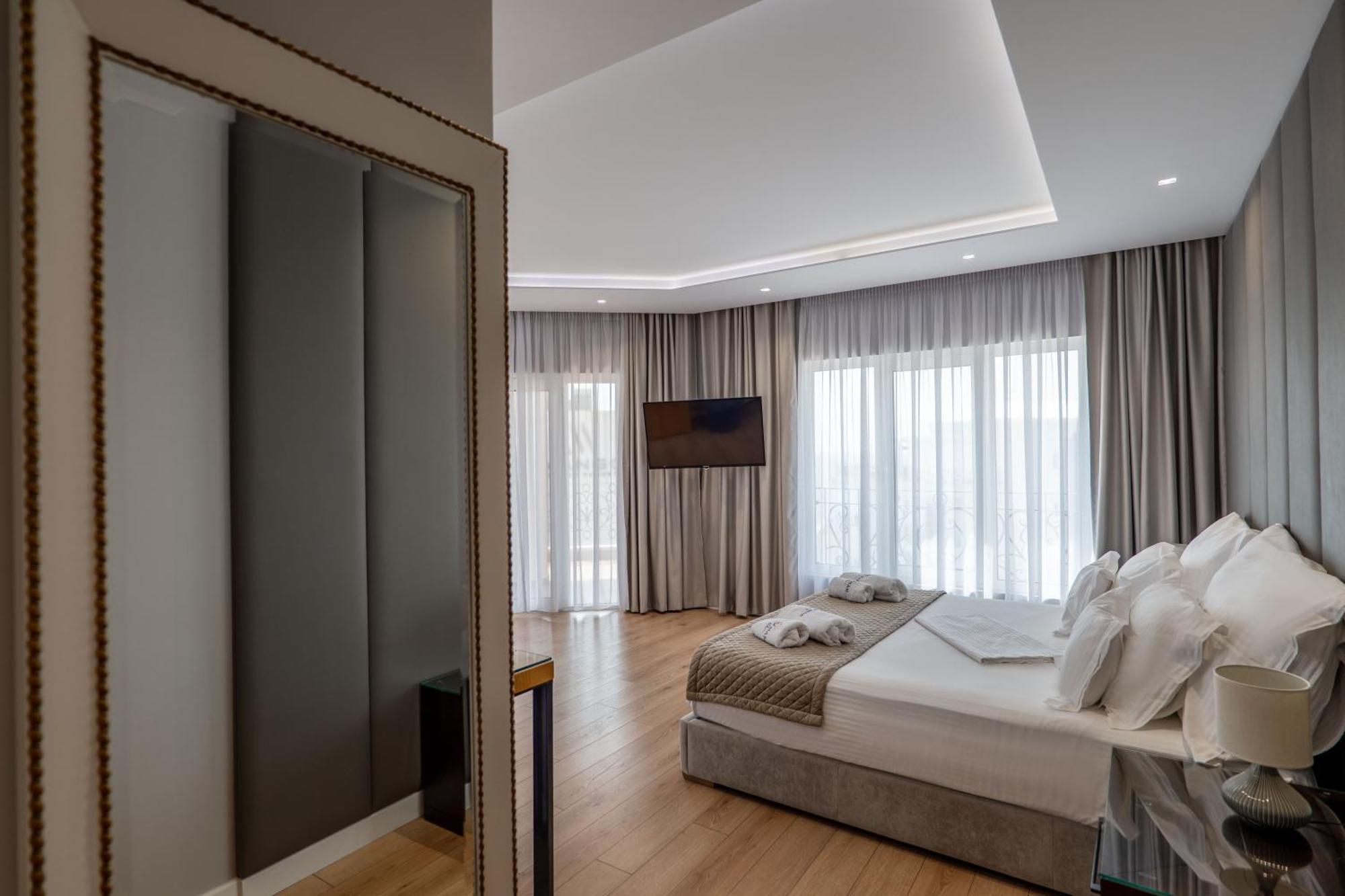 Ami Mar Hotel Sarandë 외부 사진